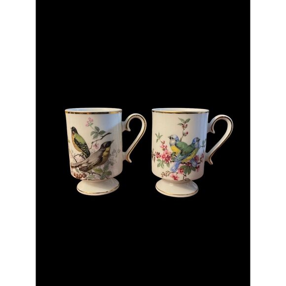 Set of 4 Royal Crown Porcelain Pedestal Song Bird Coffee/Tea Cups. - Picture 7 of 7